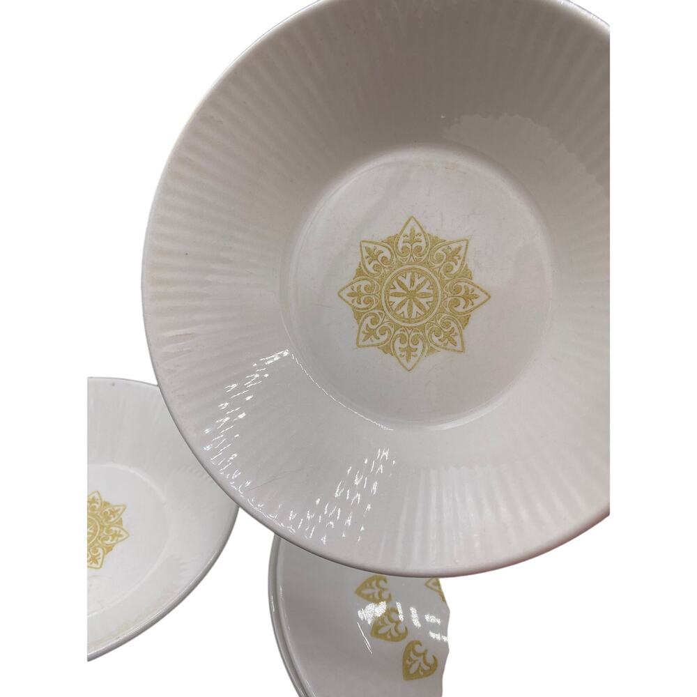 Set of Vtg Serenade by Sheffield Gold Medallion 2 Dessert Bowl & 4 bread plates - Picture 3 of 7